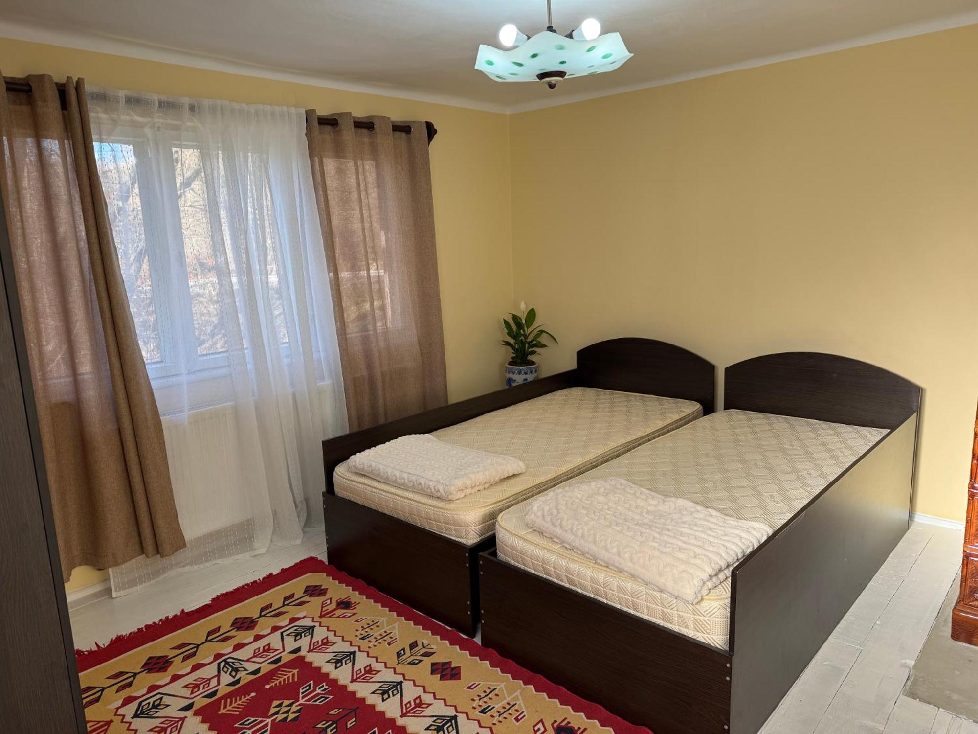 Casa Rurala Cu Livada Lavandra Cîmpina Luaran gambar